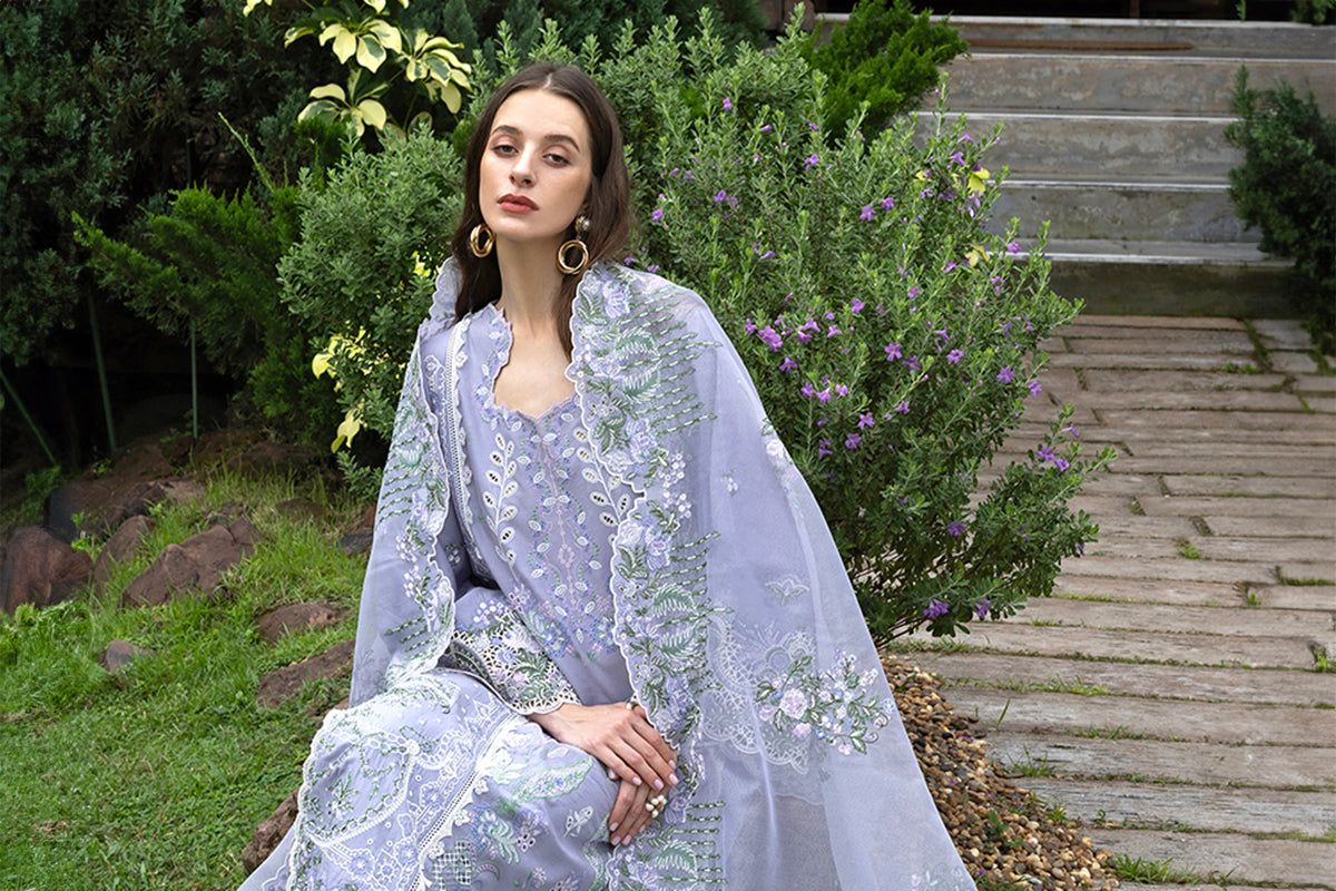 Top Luxury Lawn Trends for Summer 2026: A Style Guide