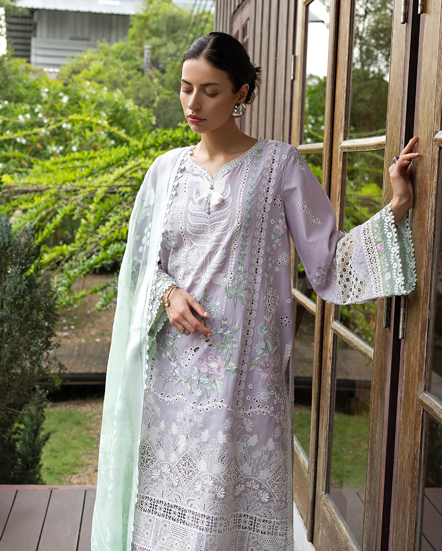 Lila - Embroidered lawn luxury dress - Esmel